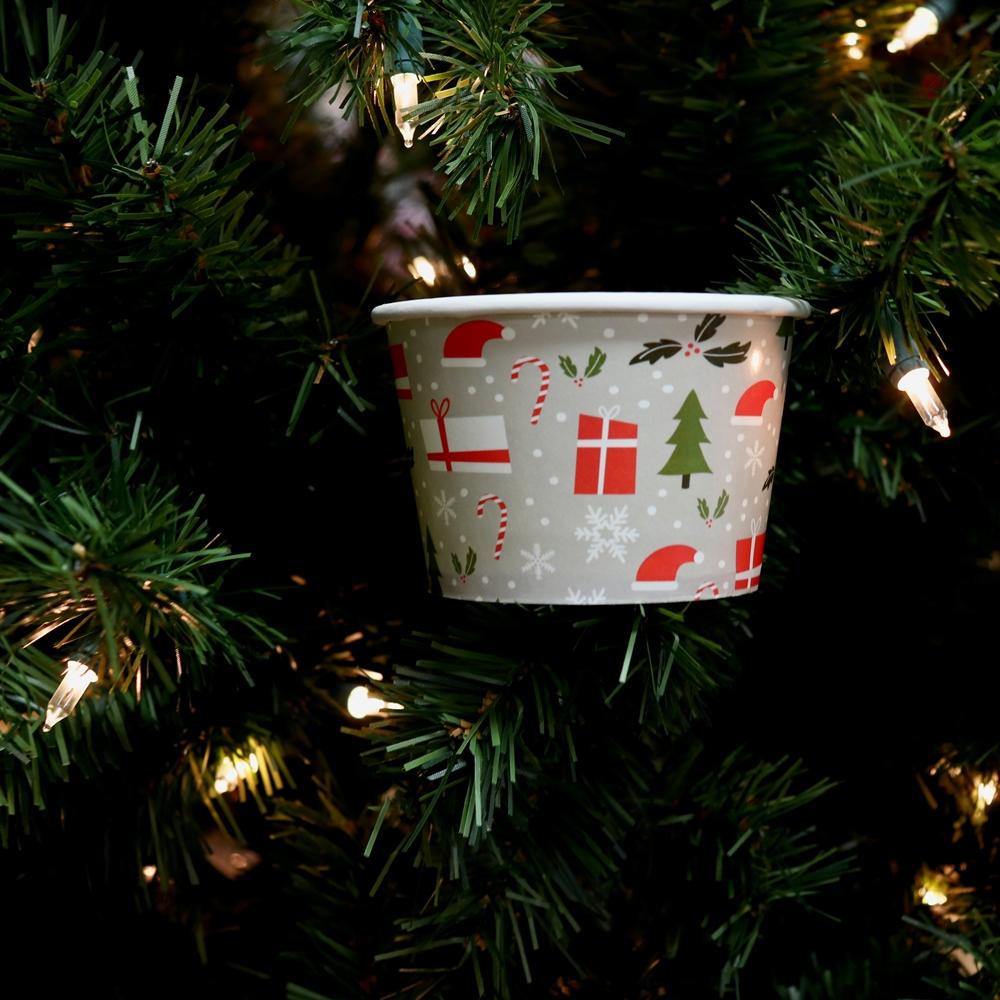 UNIQ® 8 oz Happy Holidays Ice Cream Cups