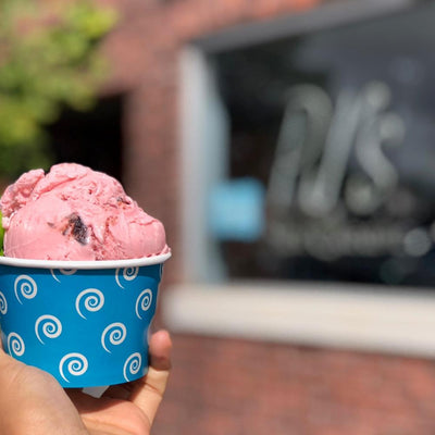 UNIQ® 8 oz Blue Swirls and Twirls Ice Cream Cups