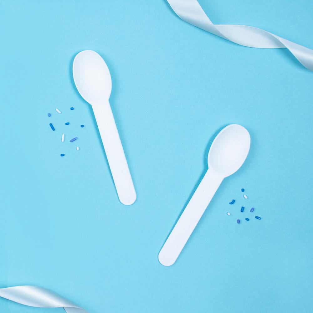 UNIQ® White Heavy Duty Ice Cream Spoons